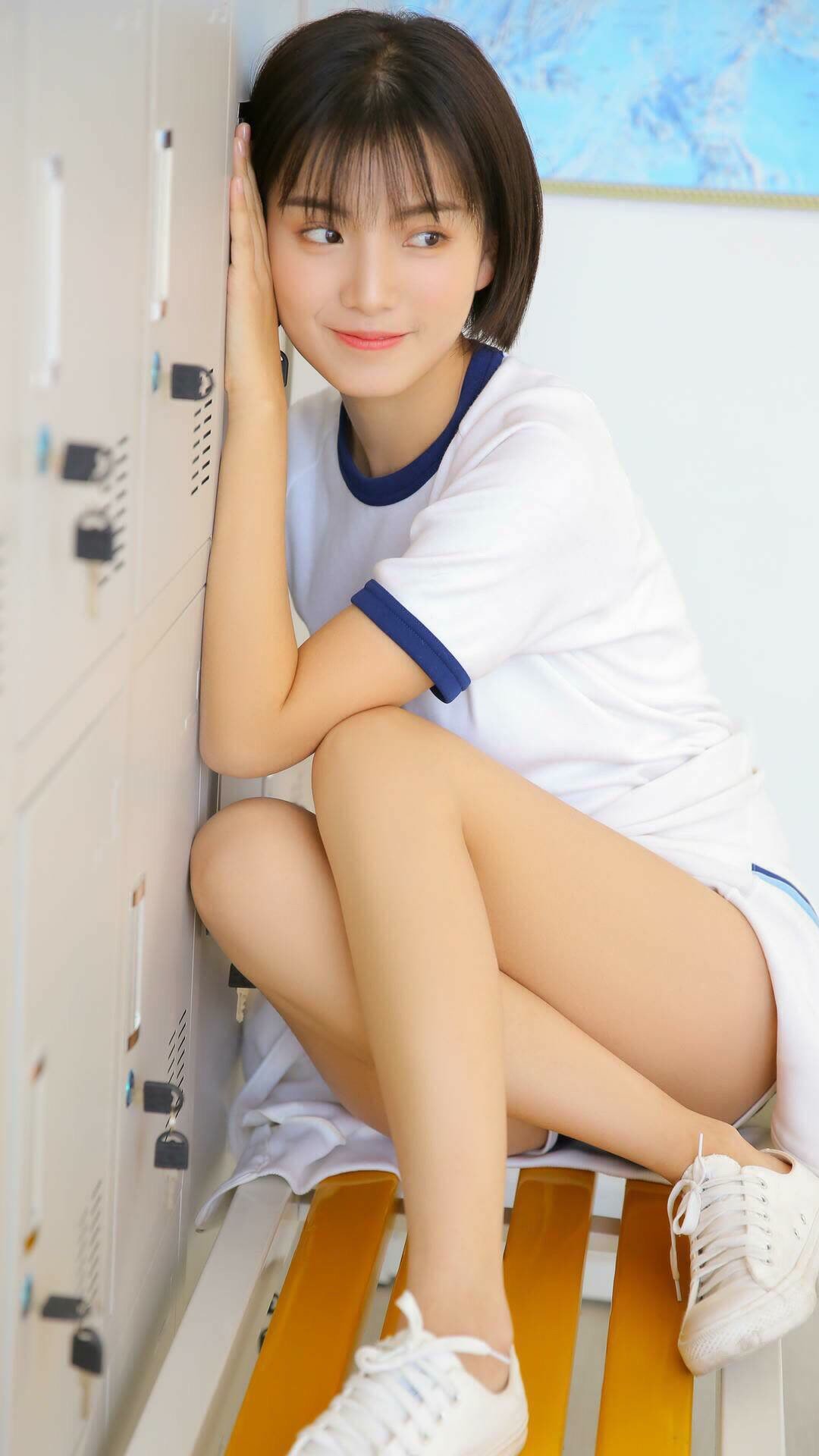 九游9游-詹姆斯突破如风湖人主场轻取雷霆，詹姆斯湖人队集锦
